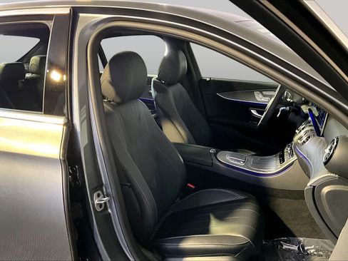 Used 2021 Mercedes-Benz E 350 4MATIC Sedan image 8