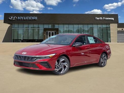 New 2025 Hyundai Elantra Sport image 1