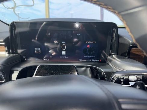 Used 2025 Lincoln Aviator Reserve w/ Luxury Package image 12