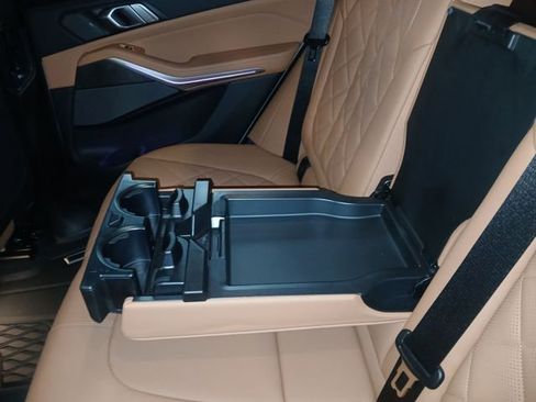 Used 2025 BMW X5 M60i image 43