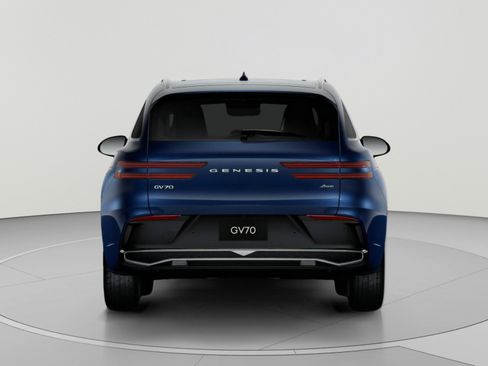 New 2026 Genesis GV70 2.5T Select AWD/4WD image 7