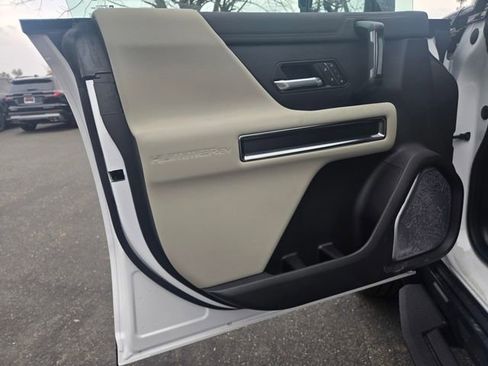 New 2026 GMC Hummer EV SUV image 27