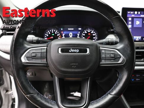 Used 2022 Jeep Compass Latitude w/ Convenience Group FWD image 10