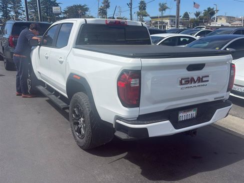 Used 2024 GMC Canyon Elevation w/ Convenience Package RWD image 3