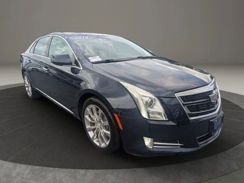 Used 2016 Cadillac XTS Premium w/ Driver Assist Package image 4