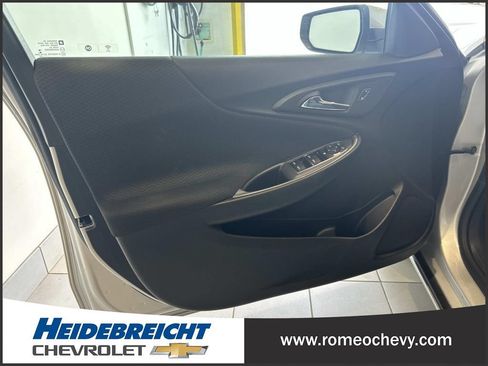 Used 2020 Chevrolet Malibu RS w/ LPO, Convenience Package 1 FWD image 10