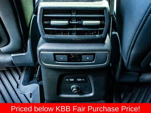 Used 2022 Audi Q4 e-tron Premium Plus AWD/4WD image 14