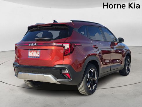 New 2026 Kia Seltos S image 4