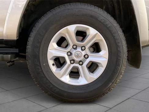 Used 2024 Toyota 4Runner SR5 image 12