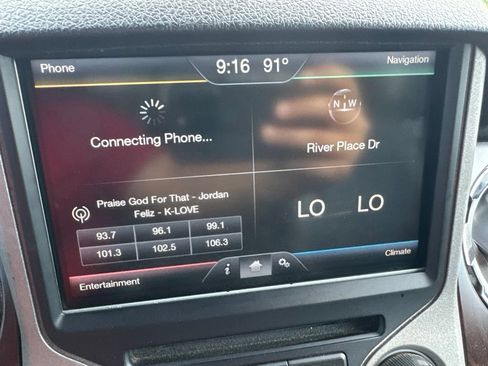 Used 2015 Ford F250 Lariat w/ Chrome Package AWD/4WD image 21