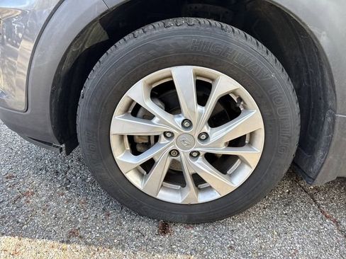 Used 2019 Hyundai Tucson Value image 3