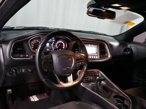 Used 2020 Dodge Challenger R/T Scat Pack RWD image 7