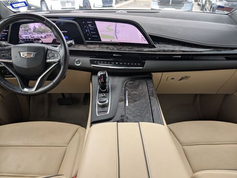 Used 2022 Cadillac Escalade ESV Premium Luxury w/ Performance Package AWD/4WD image 24