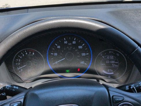 Used 2022 Honda HR-V Sport image 25