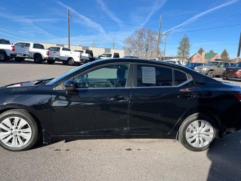 Used 2020 Nissan Sentra S image 5