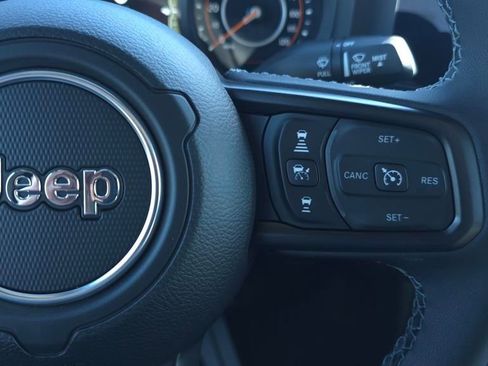 New 2026 Jeep Gladiator Mojave image 26