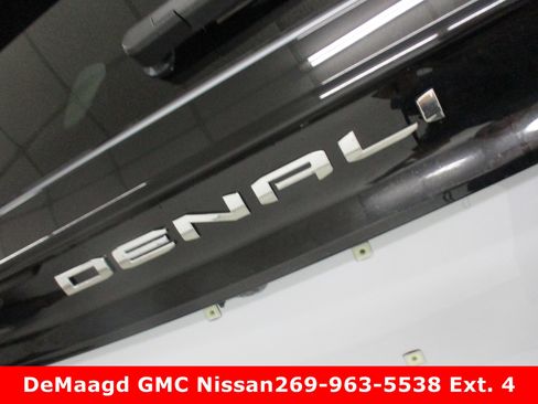 New 2026 GMC Acadia Denali w/ Super Cruise Package image 10