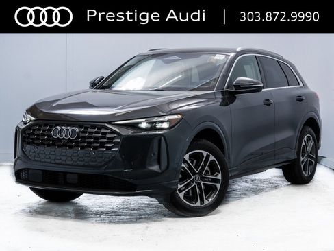 Used 2025 Audi Q5 Premium Plus w/ Premium Plus image 2