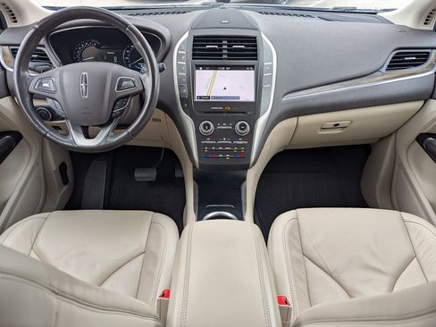 Used 2019 Lincoln MKC Reserve w/ MKC Climate Package image 17