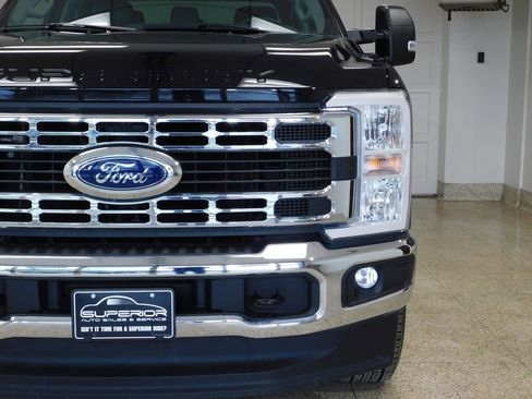 Used 2023 Ford F250 XLT AWD/4WD image 16