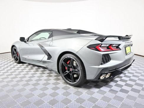 Used 2022 Chevrolet Corvette Stingray Premium Conv w/ Z51 Performance Package image 4