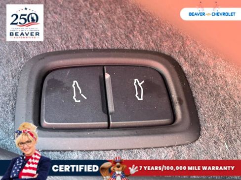Used 2025 Chevrolet Corvette Z06 RWD image 34