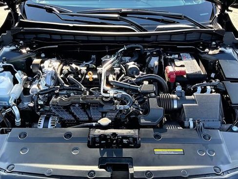 New 2026 Nissan Altima 2.5 SR FWD image 12