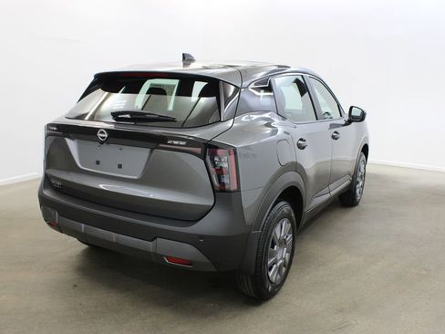 New 2026 Nissan Kicks S image 5