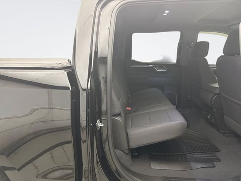 Used 2022 Chevrolet Silverado 1500 RST w/ Z71 Off-Road Package AWD/4WD image 18