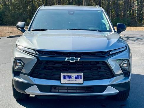 Used 2025 Chevrolet Blazer LT w/ Midnight/Sport Edition image 12