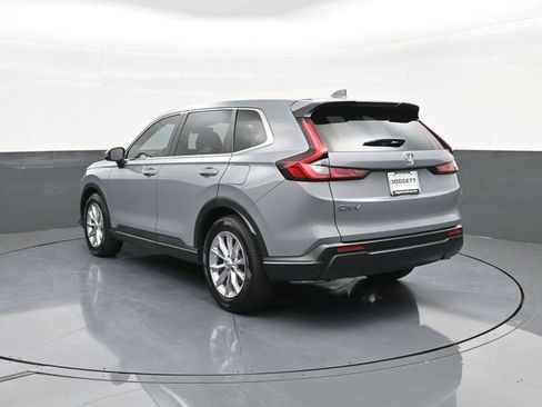 Used 2025 Honda CR-V EX image 8