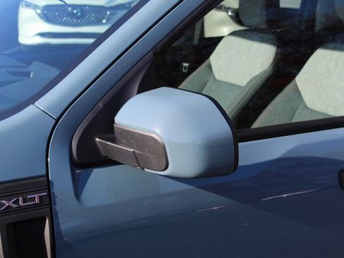 Used 2023 Ford Maverick XLT w/ XLT Luxury Package image 12