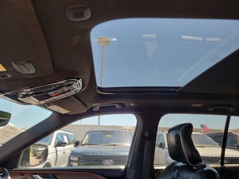 Used 2022 Jeep Grand Cherokee Summit AWD/4WD image 32