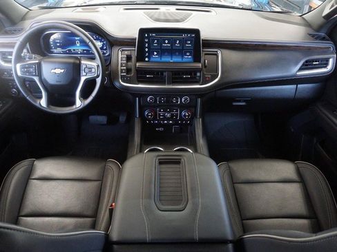 Used 2023 Chevrolet Tahoe Premier AWD/4WD image 40