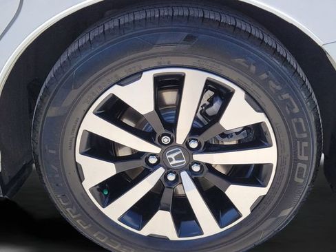 Used 2025 Honda Odyssey EX-L image 8