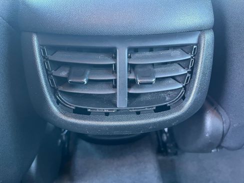 Used 2024 Chevrolet Malibu LT image 23