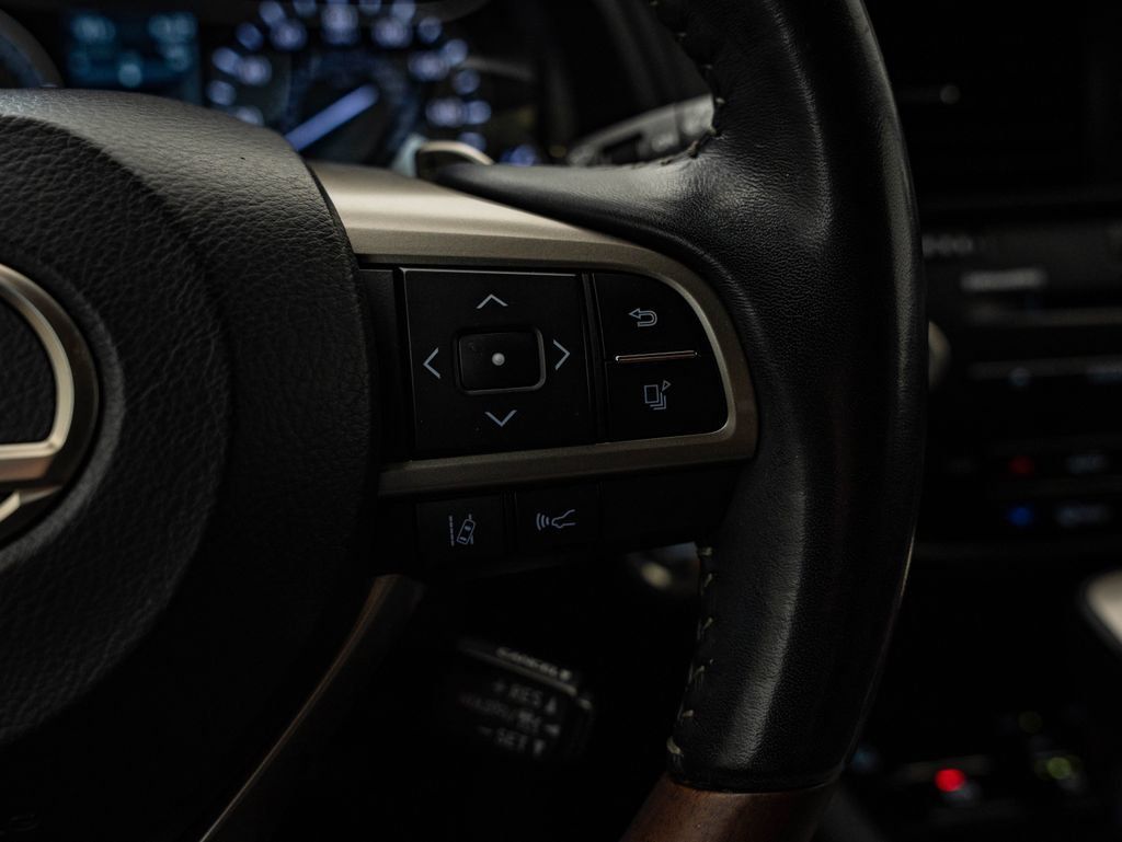 Used 2021 Lexus RX 350 AWD w/ Premium Package image 28