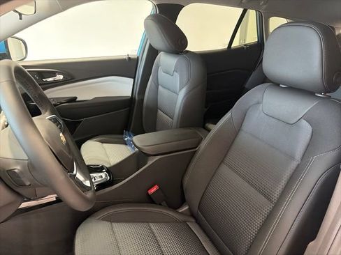 New 2026 Chevrolet Trax LT w/ Driver Confidence Package FWD image 10
