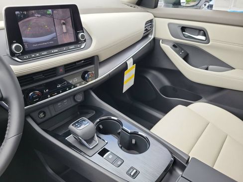 New 2026 Nissan Rogue Dark Armor FWD image 33