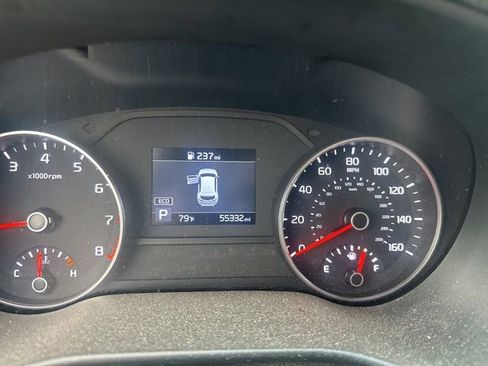 Used 2021 Kia Sportage LX image 7