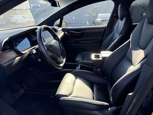 Used 2020 Tesla Model X Long Range image 9