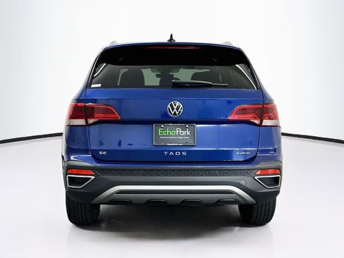 Used 2024 Volkswagen Taos SE AWD/4WD image 7