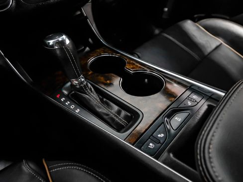 Used 2015 Chevrolet Impala LTZ image 25