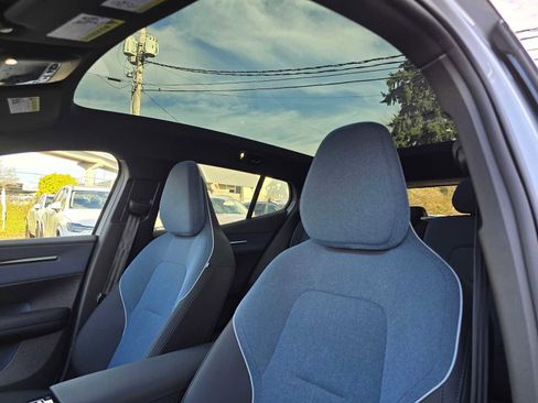 New 2026 Volvo EX30 Plus image 22