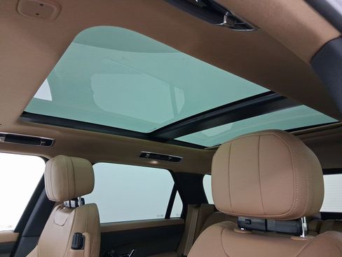 New 2026 Land Rover Range Rover Sport SE image 14