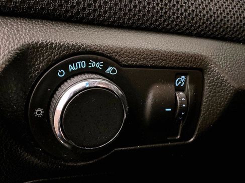 Used 2015 Chevrolet Cruze LT image 30