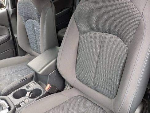 Used 2025 Subaru Forester Premium AWD/4WD image 13