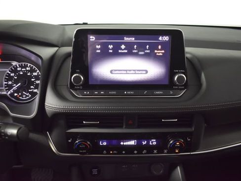 New 2026 Nissan Rogue SV AWD/4WD image 19