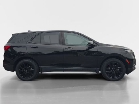 Used 2023 Chevrolet Equinox LS w/ LS Convenience Package AWD/4WD image 7