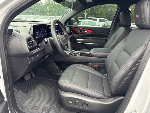 Used 2024 Chevrolet Traverse Z71 w/ LPO, Floor Liner Package AWD/4WD image 19